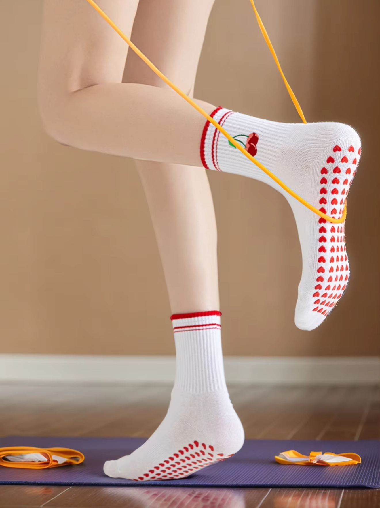Pilates & Yoga Vida - 1組のクロスボーダープロフェッショナルヨガソックス、コットンストラップ付きシリコン滑り止めピラティスフィットネスダンスフロアソックス